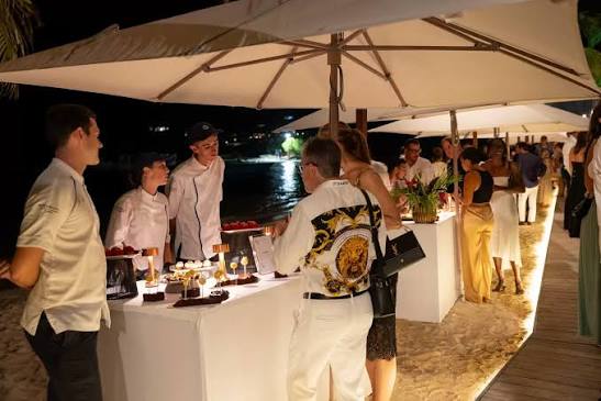 Degustation — 1
